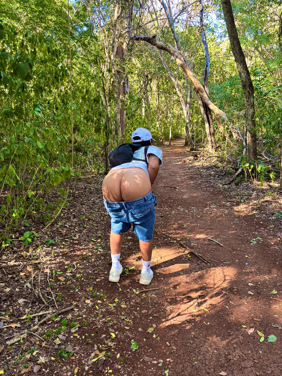 Midnight boy 🌙 tweet media