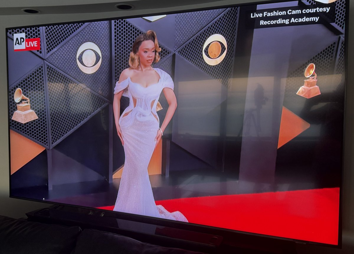 vkbailey's tweet photo. @IAMANITABAKER My daughter on the red carpet today!  She won a Grammy last year (Global Music) as an Executive Producer.  Surreal! #nextgeneration https://t.co/XxOdgKY3wN