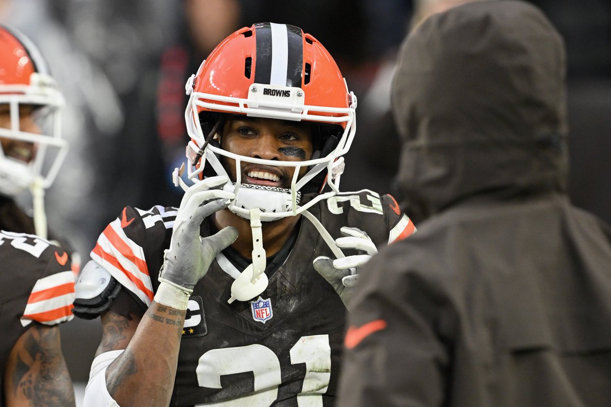 BrownsNationcom's tweet photo. Denzel Ward is already sold on Todd Monken.

"I'm just looking forward to us having an amazing offense. We kind of struggled on that end of the field when we were out there during the season, but just looking forward to playing better, and all of us playing better together and looking forward to him being our new head coach."

(@ESPNNFL )