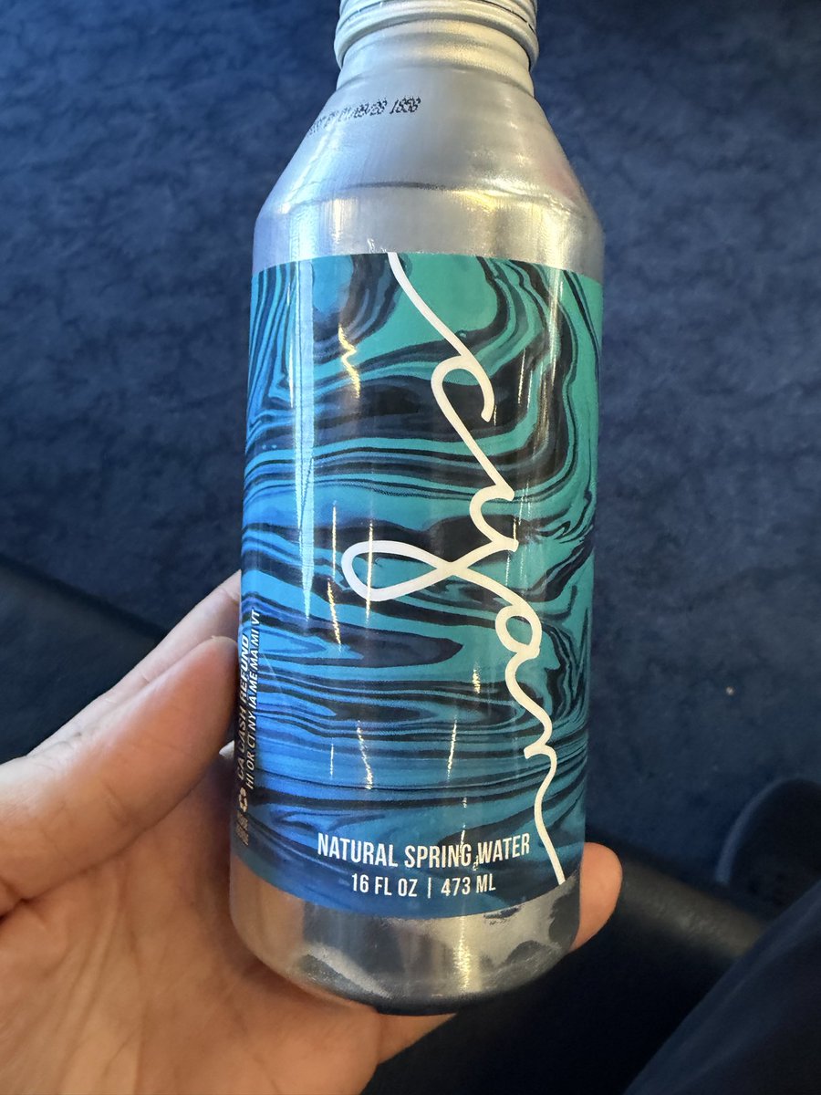 LAX乗り換えギリギリで、ツーソン行き乗る前に売店で何も気にせず値段