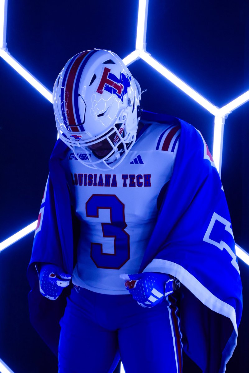 MarcusCalwis3 tweet media