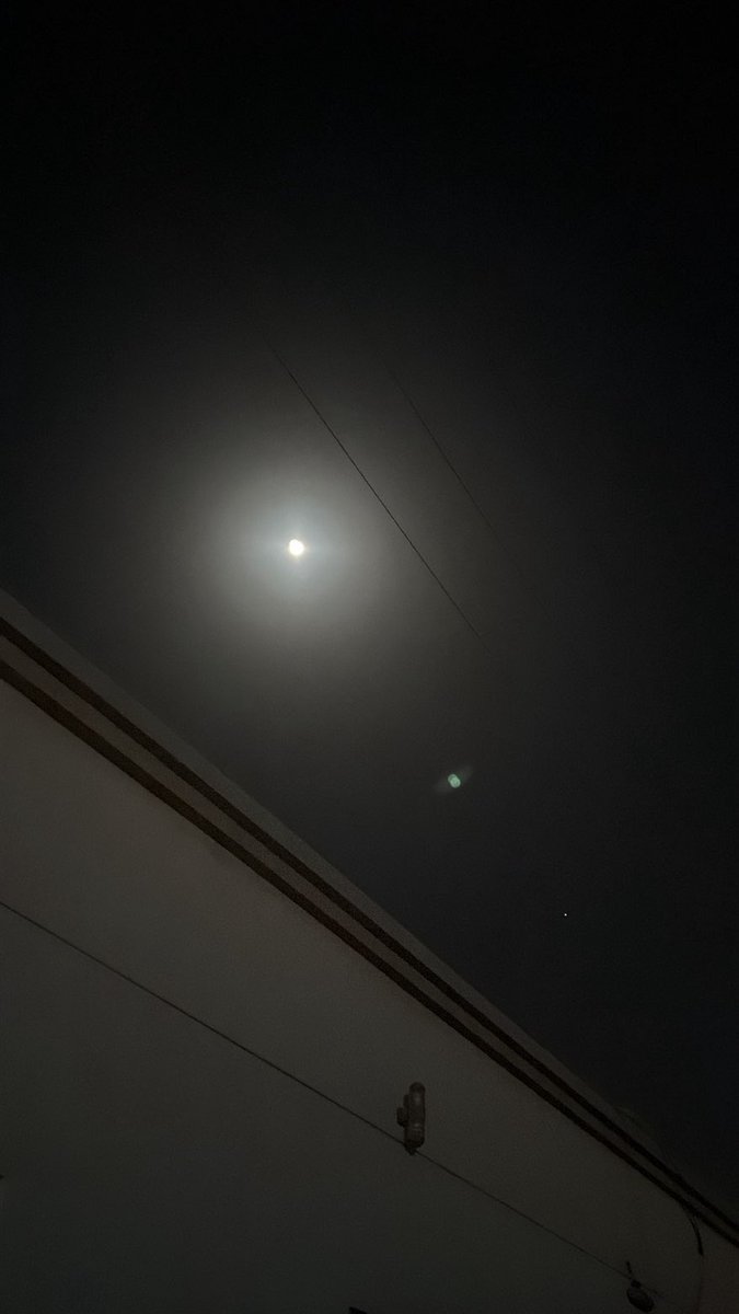 # نـزّاح . 🎗️ء tweet media