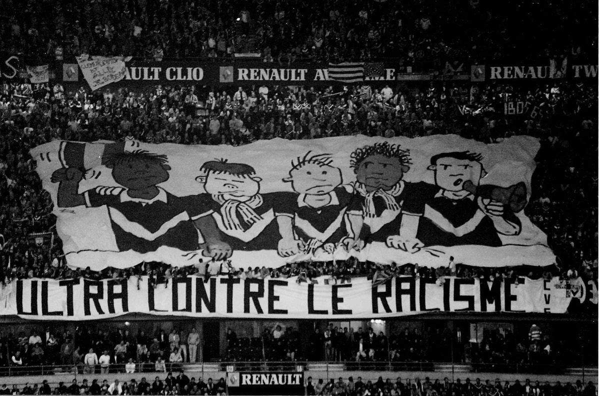 ultras_antifaa's tweet photo. %100 Antifa: Ultramarines Bordeaux, France https://t.co/fKHk3oYl8l