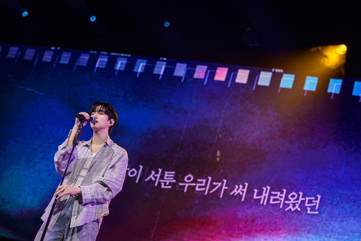 이준호, 방콕서 ‘태풍상사’ 드라마 팬미팅 투어 성료 “함께한 기억으로 올 한 해 열심히 살아갈 것”
현지 맞춤형 구성 빛난 ‘태풍상사’ 방콕 팬미팅…압도적 글로벌 인기 증명
도쿄→방콕 4개 도시 달군 ‘태풍상사’ 팬미팅 여정 마무리…향후 행보 주목

[사진제공 = O3 Collective]

#이준호 #JUNHO