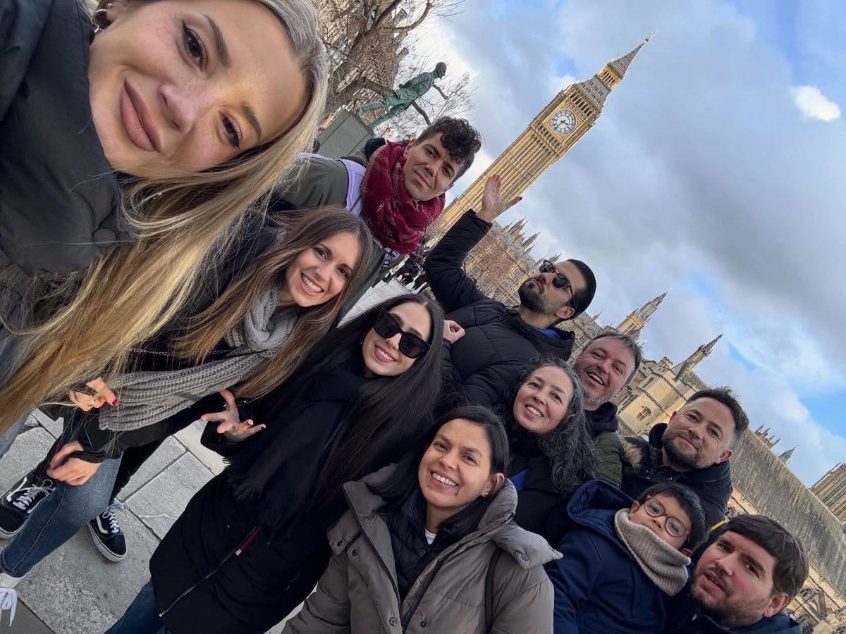 Broken Peach tweet media