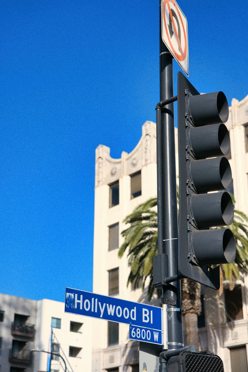 KanimenPhoto's tweet photo. In Los Angeles for work during Grammy Week.
Even between assignments, the city keeps offering frames.
Hollywood Blvd. https://t.co/T2DGC4JsEl