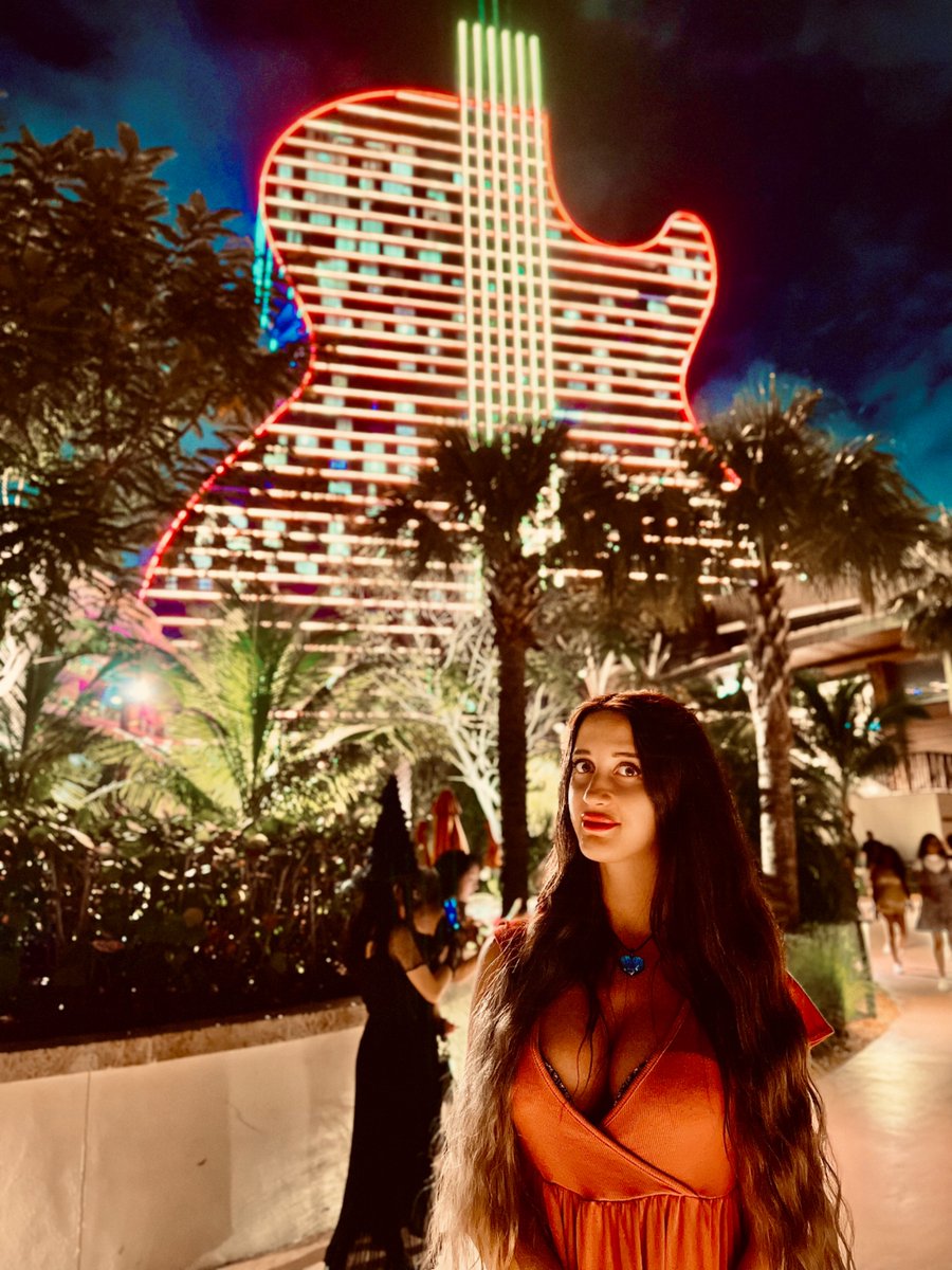 Anna 🐥 tweet media