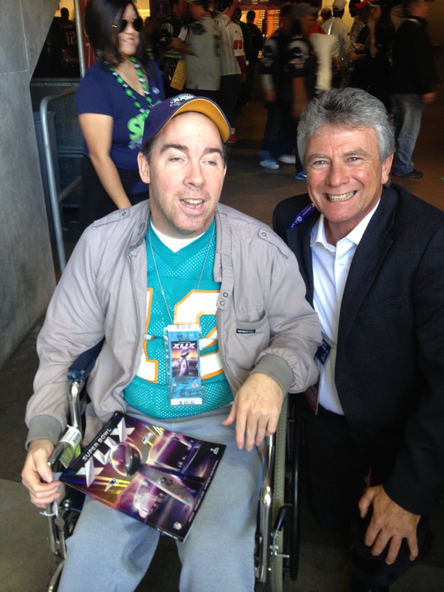 IT STILL FITS!
Ready to attend Super Bowl #4 next Sunday wearing my Bob Griese jersey, a tribute to my favorite NFL player. Every time I'm lucky enough to go to the Super Bowl I wear it: XXXVII, XLII, XLIX and now LX!