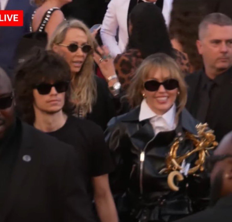 Miley Cyrus Japan (@mileyworld_jp) / Posts / X