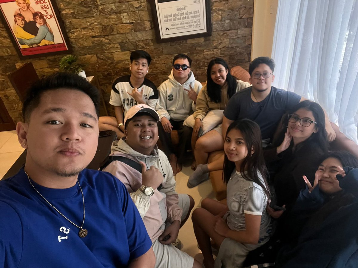 pinbitty's tweet image. Nakapag relax din! Haha