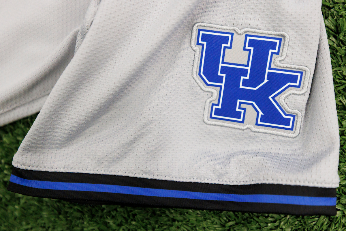 UKBaseball's tweet photo. New road grays for the boys!

@UKequipment @UNISWAG @seethegear @sec_d1baseball @CollegeBaseCNT https://t.co/GRB0YX2LN0