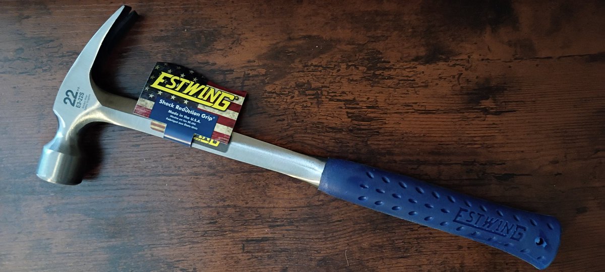 Gerhion's tweet photo. Can a new hammer trigger nice memories and nostalgia? It did for me. The kind of hammer was the one I used in construction a few years back, always at my hip. I remembered the good and the bad and having it in my hand just felt right #estwing #hammer #Construction #nostalgia https://t.co/DoRnQRotAe