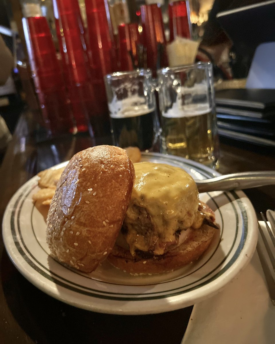 Alexander Johnstone tweet media