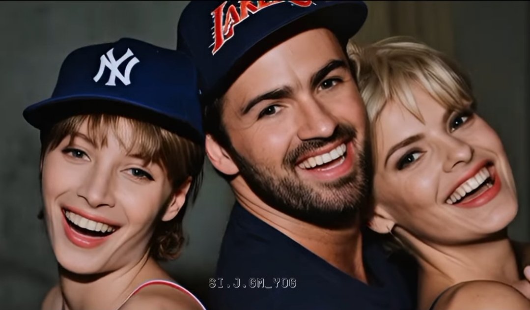 Liliana Rosales tweet media