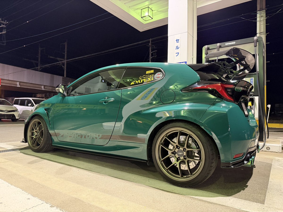 kane23p's tweet image. #社外ホイール倶楽部

TWS RS339
9.5J +38
左右色違い
GRヤリスには履かせるなら