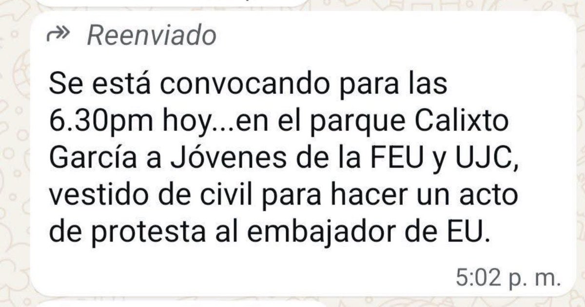 jonathanzn95's tweet photo. @USEmbCuba Cuidado Sr Hammer, los comunistas están organizando un acto de repudio en Holguín, cuídese mucho, abajo la dictadura!!! https://t.co/iTJzLf3eqV