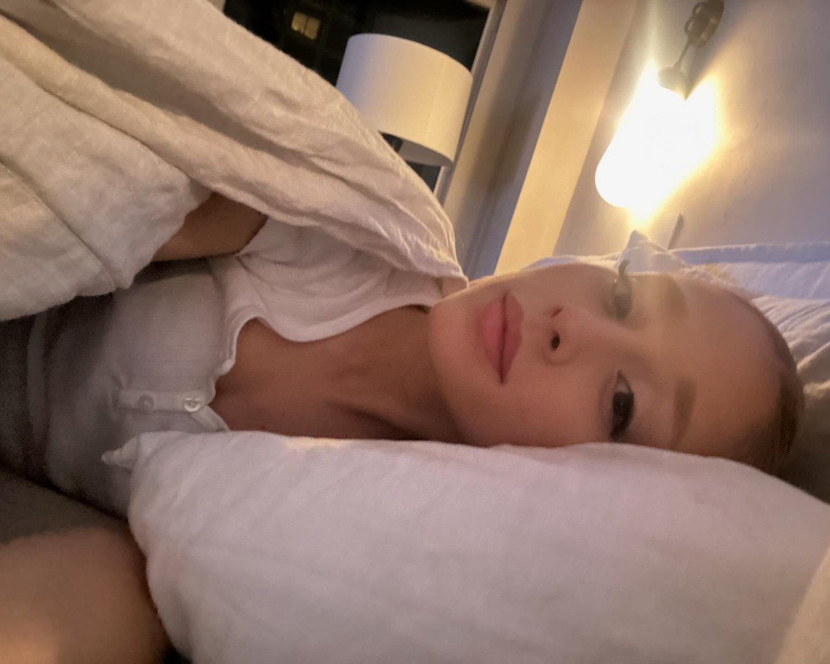 Ariana Grande Brasil tweet media