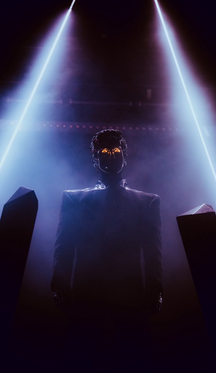 maybe: elle tweet media