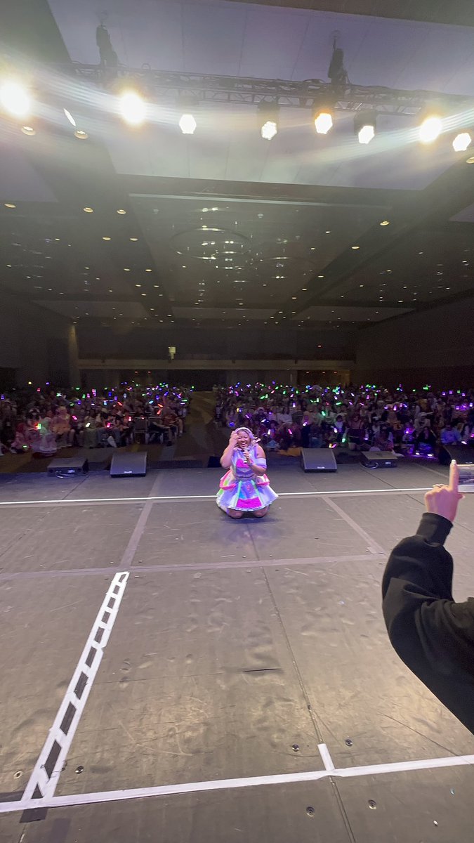 PAiDA👽new song out now! tweet media