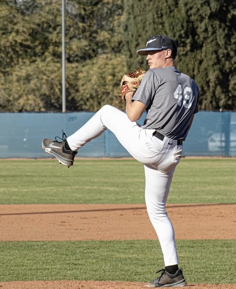 Brady99Webster's tweet image. Year 2 is going to be fun and was great to get back on the field with the high school teammates