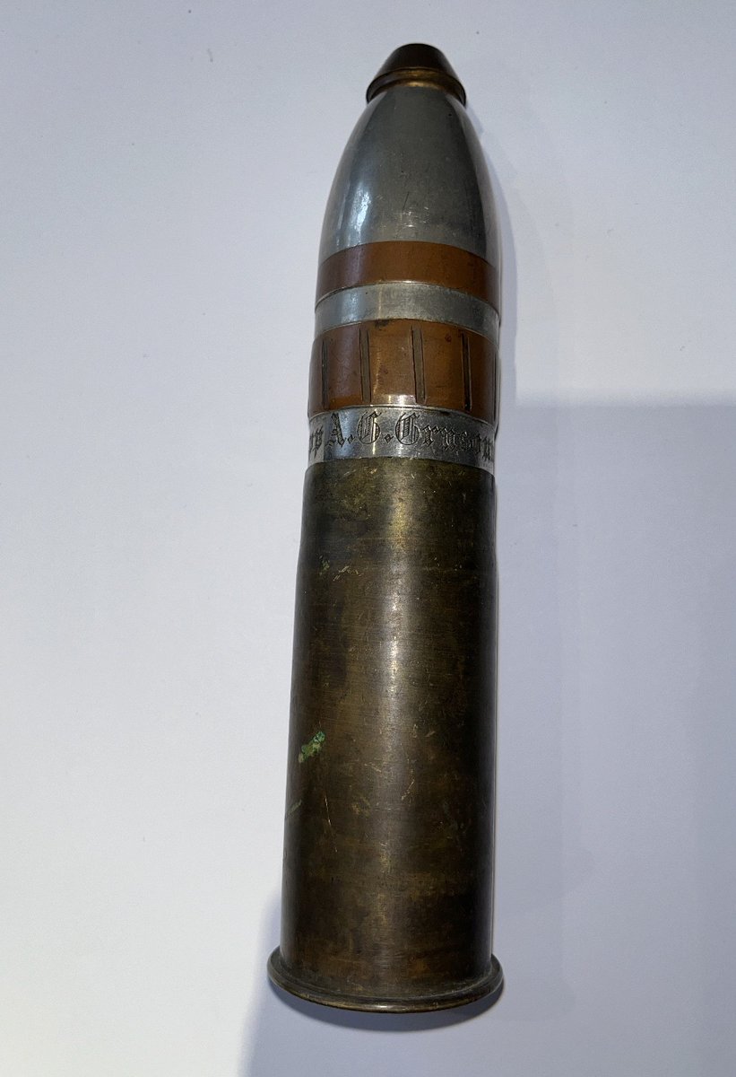CerfiaFR's tweet photo. 🇫🇷💣 FLASH | Un homme s'est présenté à l’hôpital de Toulouse avec un obus de la Première guerre mondiale… dans le rectum. Les démineurs sont intervenus pour retirer l’objet de 16cm. (Illustration) https://t.co/SMbFFAYuRn