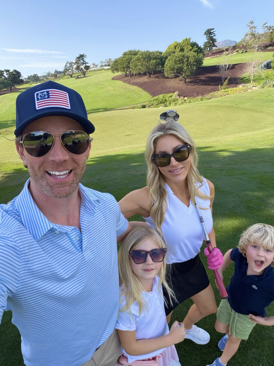 JackieJohnsonLA's tweet photo. Sunday Family Funday ☀️ https://t.co/vGDH8Q2NsL