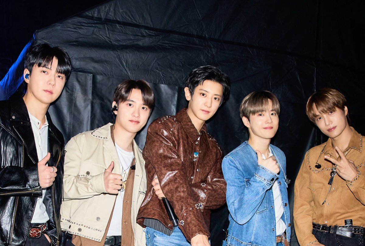 #SMTOWN_LIVE_FUKUOKA 2日間ありがとうございました✨ 
次はツアーでお会いしましょう💫🩶 
 
#EXO #weareoneEXO 
#SMTOWN #SM_30thAnniversary 
#SMTOWN2026 
#SMTOWN_LIVE #SMCU