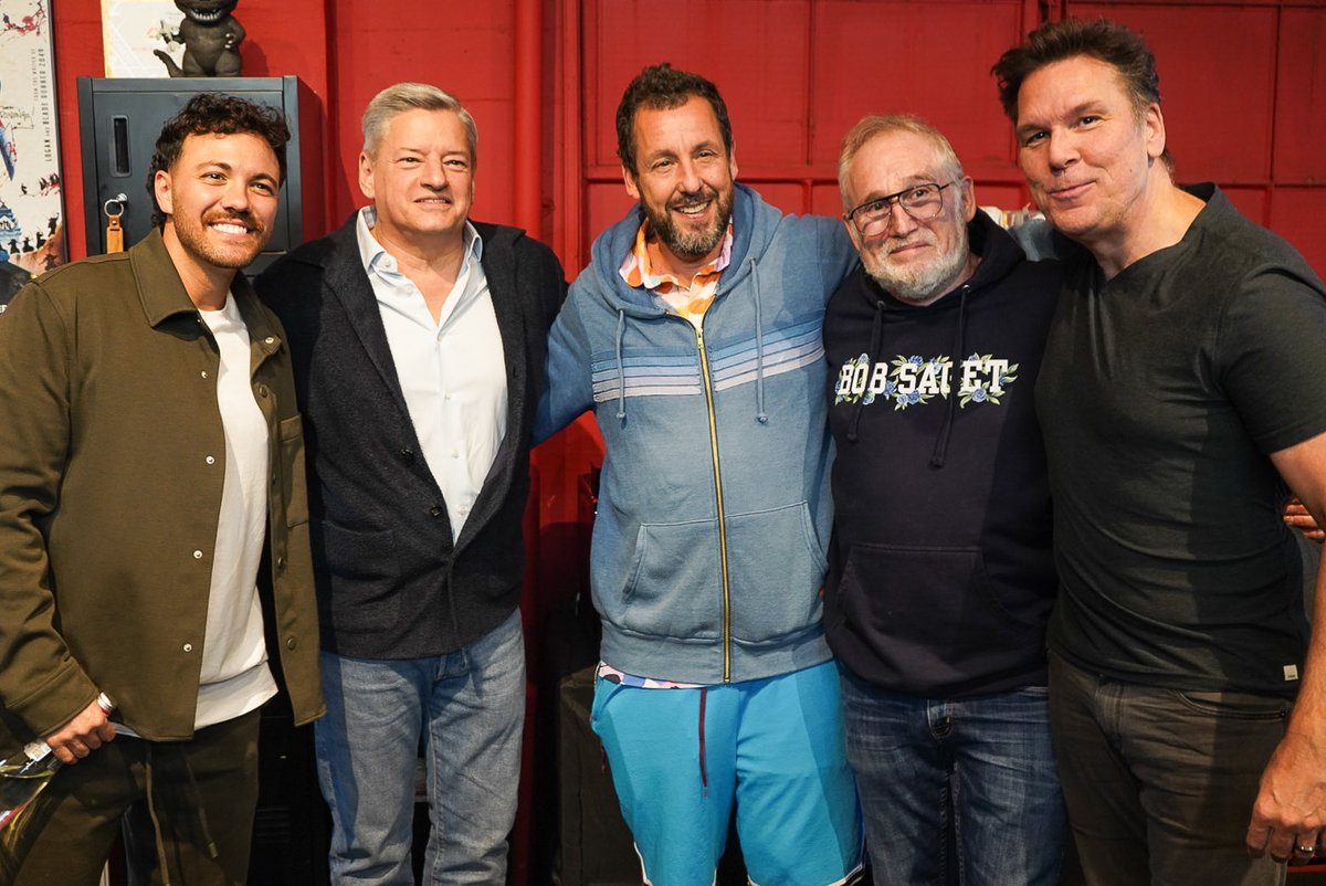 TheRobFlo's tweet image. a couple photos I took last night