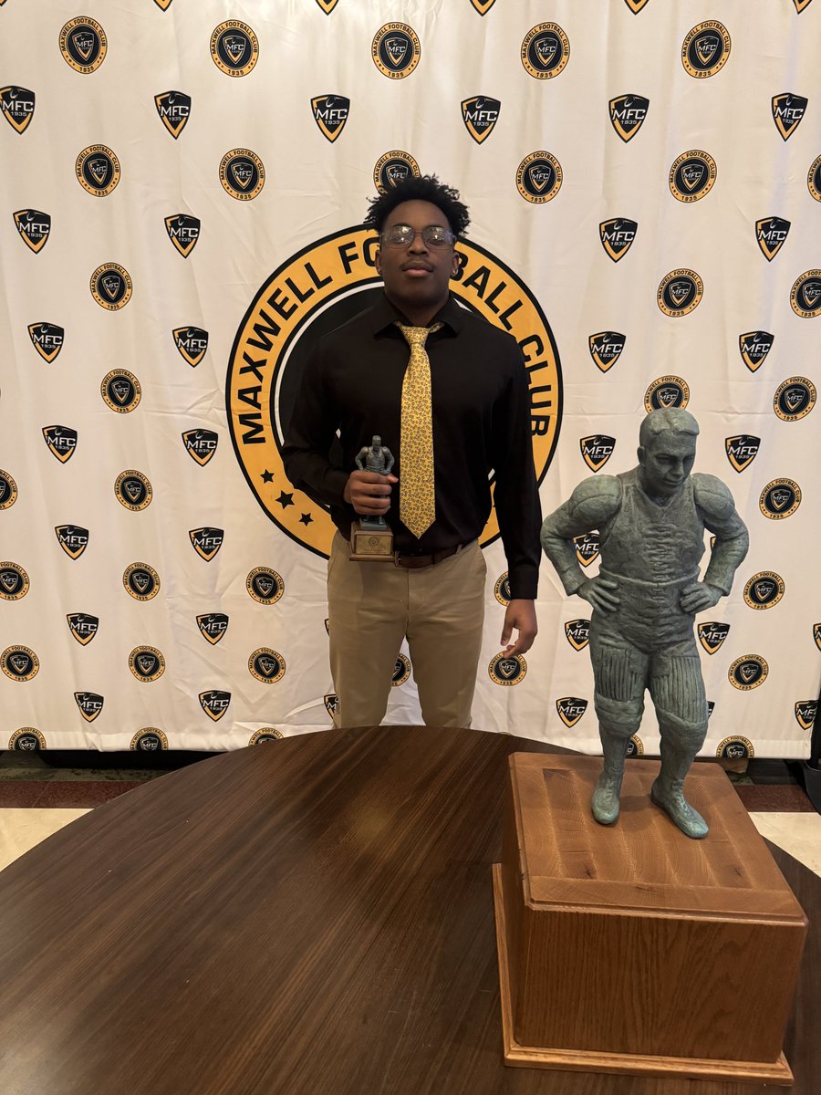 Dawgs Football tweet media