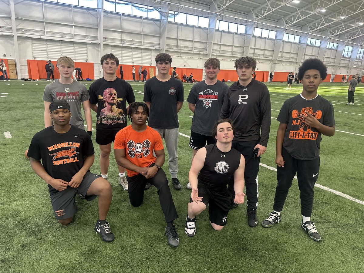 Get Six Football Training tweet media