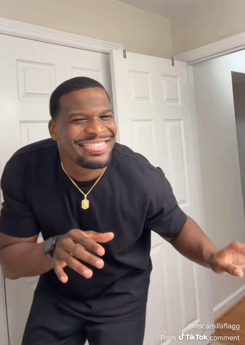 lattxo_'s tweet image. the RIGHT amount of ice omfg nicolaaaas