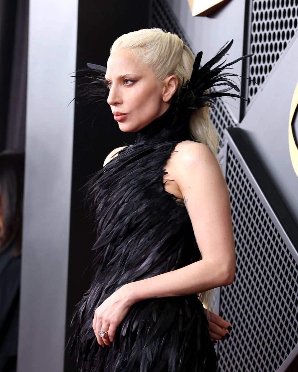 babyloniaan's tweet photo. Lady Gaga just stepped onto the red carpet and I forgot how to breathe. What a moment in #GRAMMYS history! https://t.co/5JHtACTpwh
