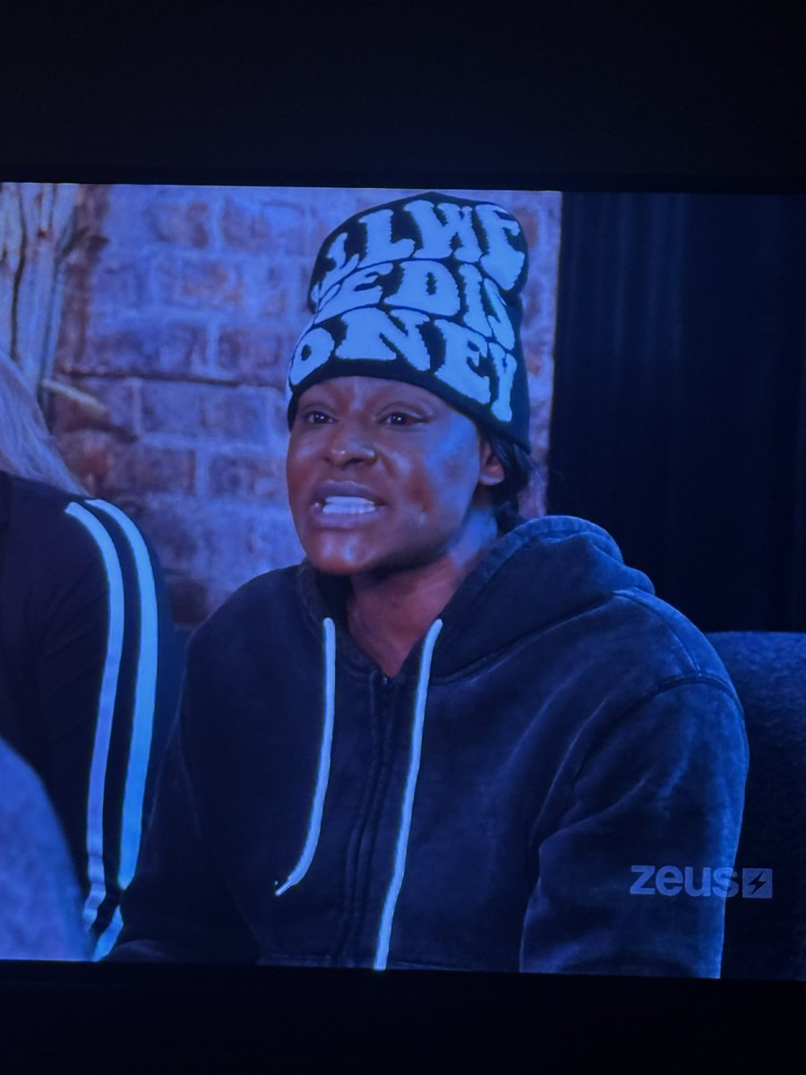 ticateeE's tweet image. Yoooo she ain’t beating them allegations 😬🤣 #BaddiesUSAChapterONE #BaddiesUSA