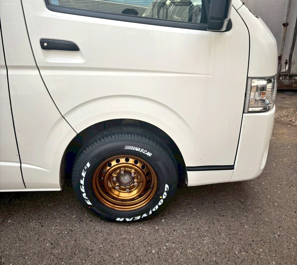 TireNet_info's tweet photo. 新座市は乾燥が続いております🍂
インフルエンザも流行っているので、体調管理に気をつけながら今月も営業します！

今月の定休日です。
8日 日曜日
11日 水曜日
15日 日曜日
22日 日曜日
23日 月曜日

お問い合わせお待ちしております！ https://t.co/bX1ptWSd1W
