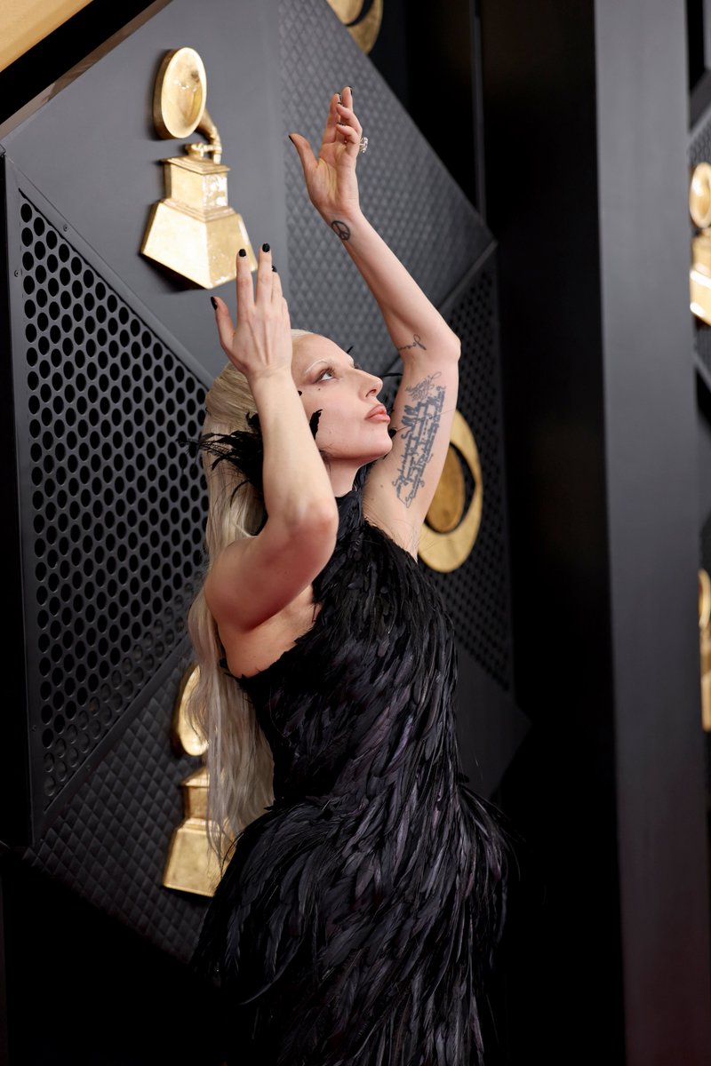 gagadaily's tweet photo. Lady Gaga on the #GRAMMYs red carpet https://t.co/Ui9Hsl7VQB
