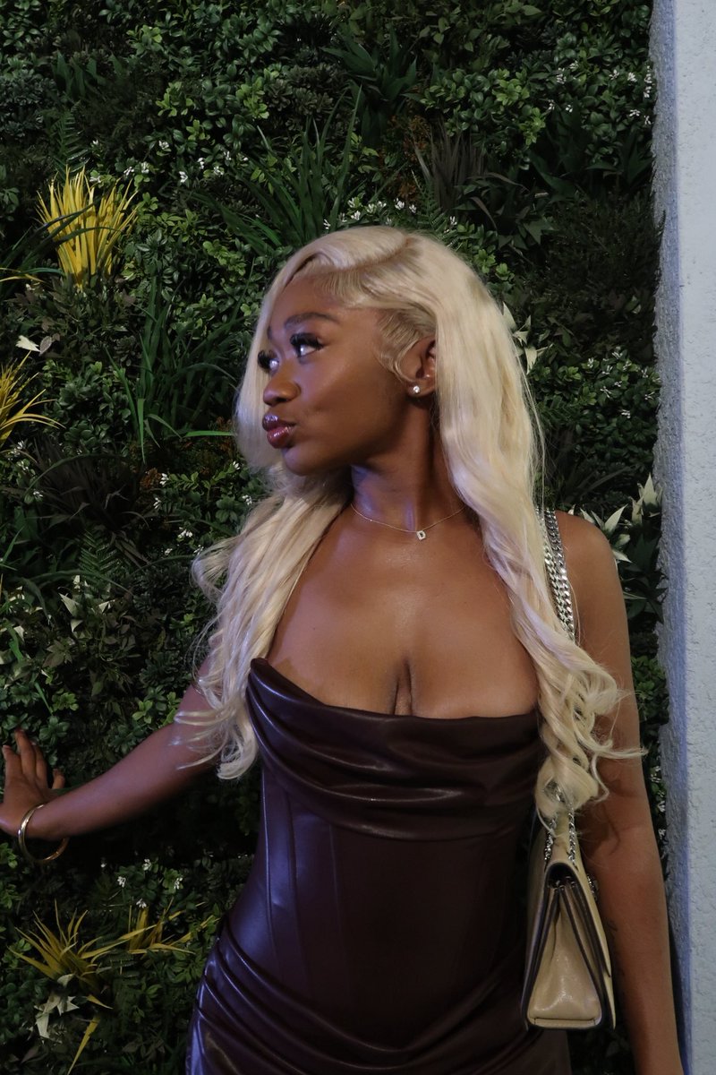 I h8 twitter but im blonde👱🏾‍♀️