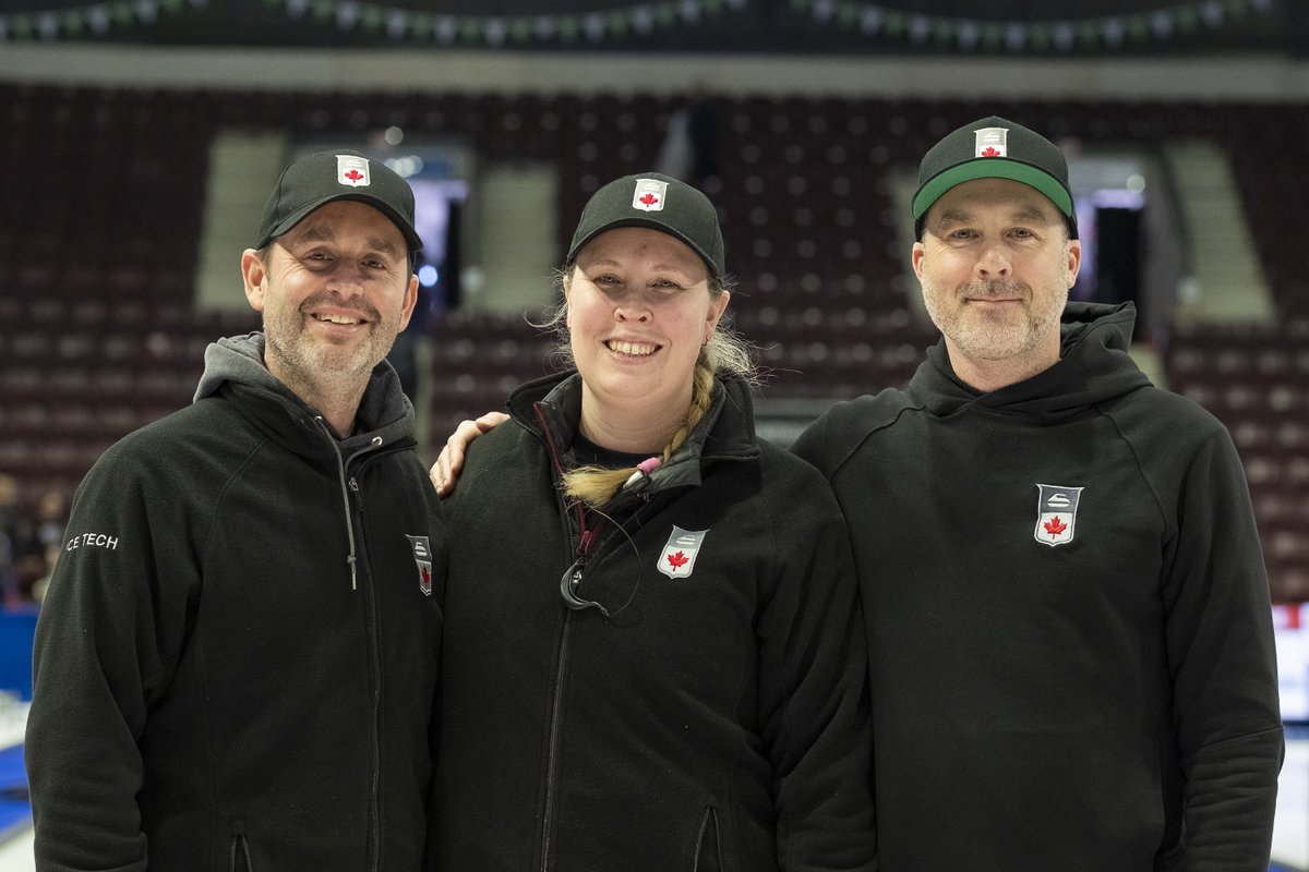 CurlingCanada's tweet photo. Thank you to Chief Ice Technician Mike Merklinger, along with Deputy Chief Ice Technicians Rebecca Duck and Scott Foster and their crew, for the early mornings and long days. The Scotties ice is world-class because of you 🧊🧊
#stoh2026

📸 Curling Canada / Andrew Klaver https://t.co/TWqWZYVkPA