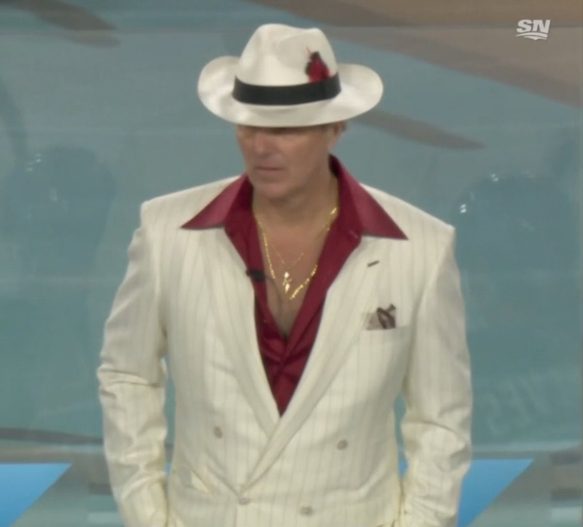 TJenkinsTampa's tweet photo. Imagine taking a 3-1 deficit into the first intermission and you’ve got to kick some life into the fellas while dressed like this. https://t.co/pVpLbUDJgw