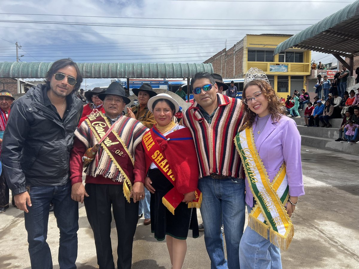 riobamba's tweet photo. Participamos en el inicio de las festividades de #carnaval en #Quimiag, una de las tradiciones más alegres y coloridas de nuestro territorio. 🎭✨ https://t.co/ia4R5VMrKu