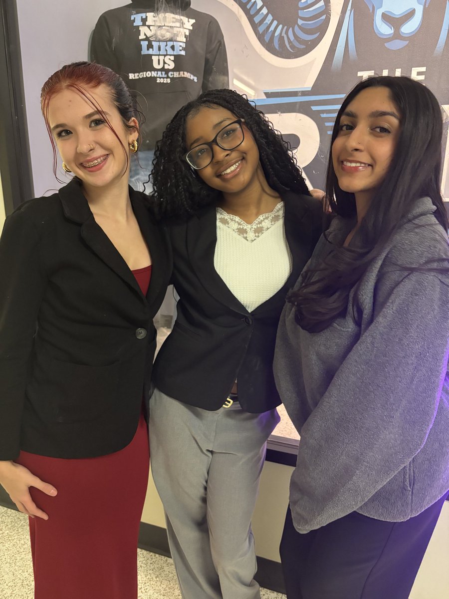 Wolverine Debate tweet media