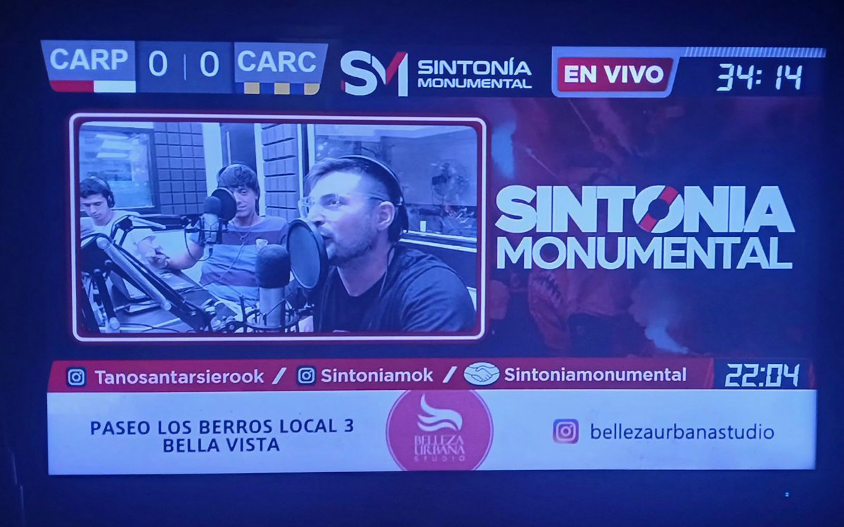 Como siempre #Comodoro presente <a href="/TanoSantarsiero/">Tano Santarsiero</a> y <a href="/SintoniaMok/">📻 Sintonía Monumental🎙</a> siempre gayfriendly,la remerita de la comunidad LGBT representada👨‍❤️‍💋‍👨