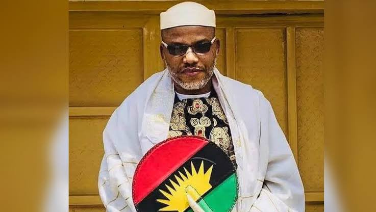 Airborne_X1's tweet photo. BREAKING 🚨

Fellow #Biafrans

#SitAtHome must continue!

Anybody talking against Monday sit at home is an enemy of Biafra and Mazi Nnamdi Kanu.

#MondaySitAthomeContineus
#NoGoingBack✊
#FreeMaziNnamdiKanu https://t.co/BBg6DDGdzd