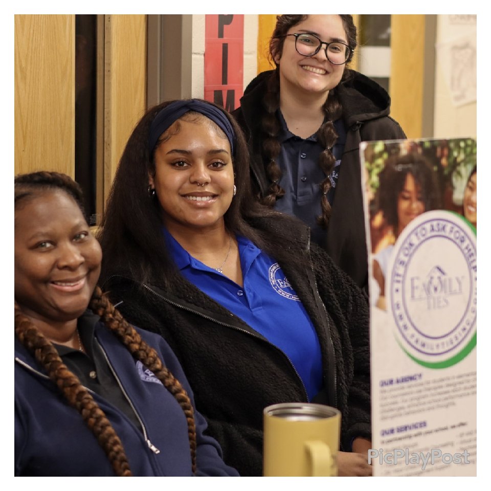 APSHutchinson's tweet photo. It's APTT night, and we're partnering all the way to  student success! @APSHutchinson @apsupdate @MJStJoy @ShaleeceLong https://t.co/kYkuKRsite