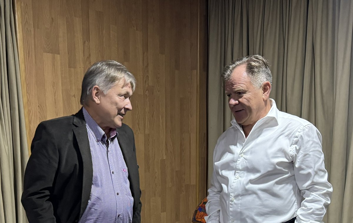 Embajador Víctor Koronelli tweet media