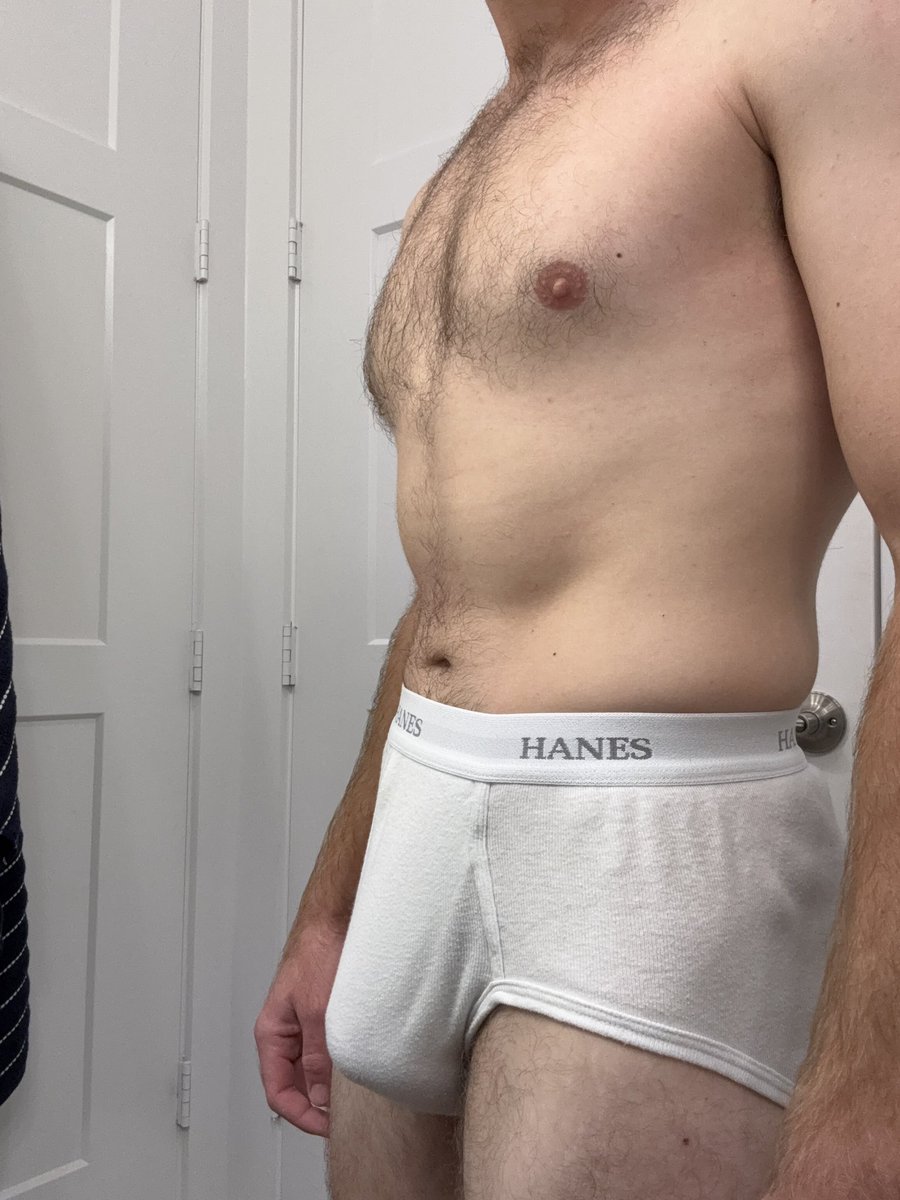 ThomWhite34 tweet media