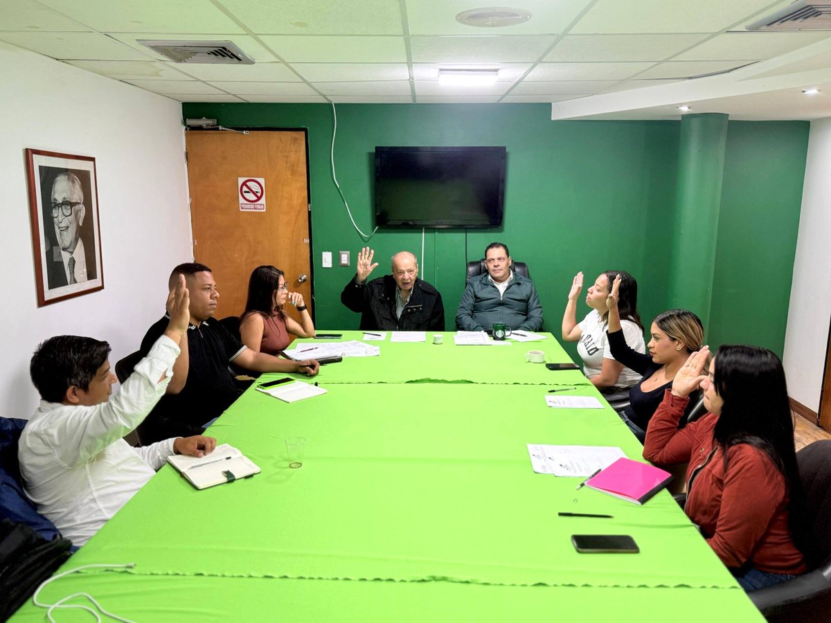 CENPartidoCOPEI's tweet photo. #1Feb | La CEN informa que se ha tomado la decisión urgente y por unanimidad de extender el plazo de las postulaciones hasta el próximo viernes 13 de febrero de 2026, hasta las 11:59 p.m.

#AHORA https://t.co/SaThV4C5mY
