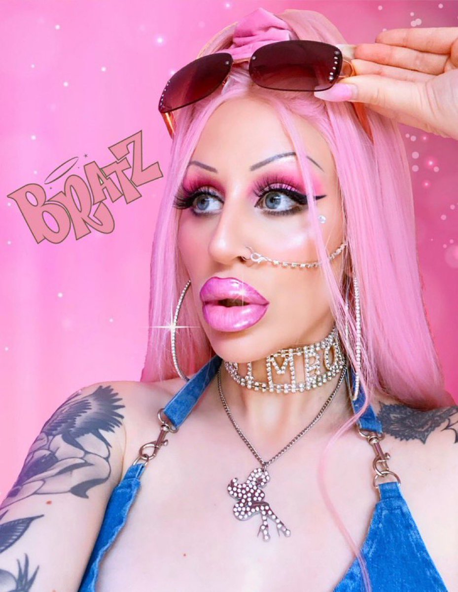 Mmmm who’s gunna come and shove their cock in my bimbo mouth 💖 

I lyke, feel so much better with cum in my throat and brain 😍

Bend me over and you can breed my pussy too 💖 

#wankbattle #femdom