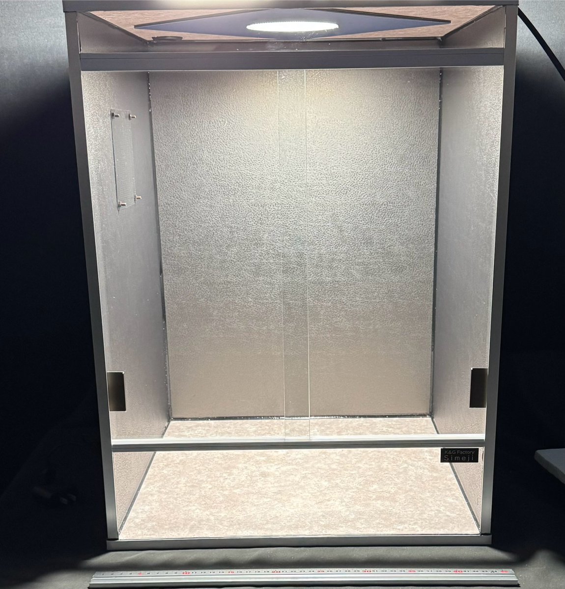 iPad64G's tweet image. 2026年プレゼント企画第1弾
X&amp;amp;Instagramケージプレゼント同時開催！

応募締切     2月7日23時頃

X用プレゼントケージは
サイズ約高さ60cm幅45cm奥行45cm
アルミ複合板+レザー調のダイノックシート
床も汚れが落ちやすいダイノックシート仕様

Instagram用プレゼントケージは…