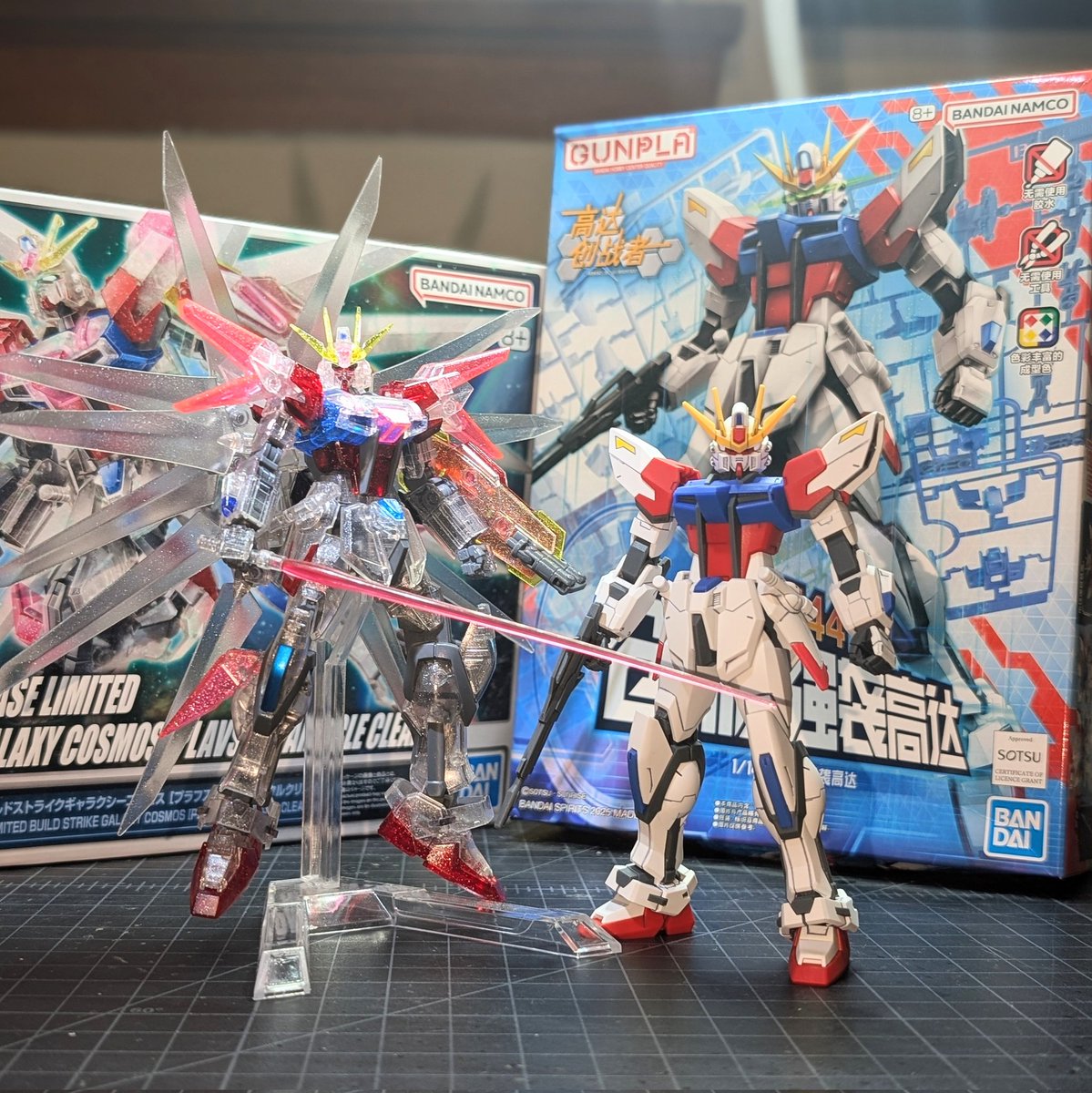 This year my goal is to build one model kit a month. In January I built two versions of my favorite!
