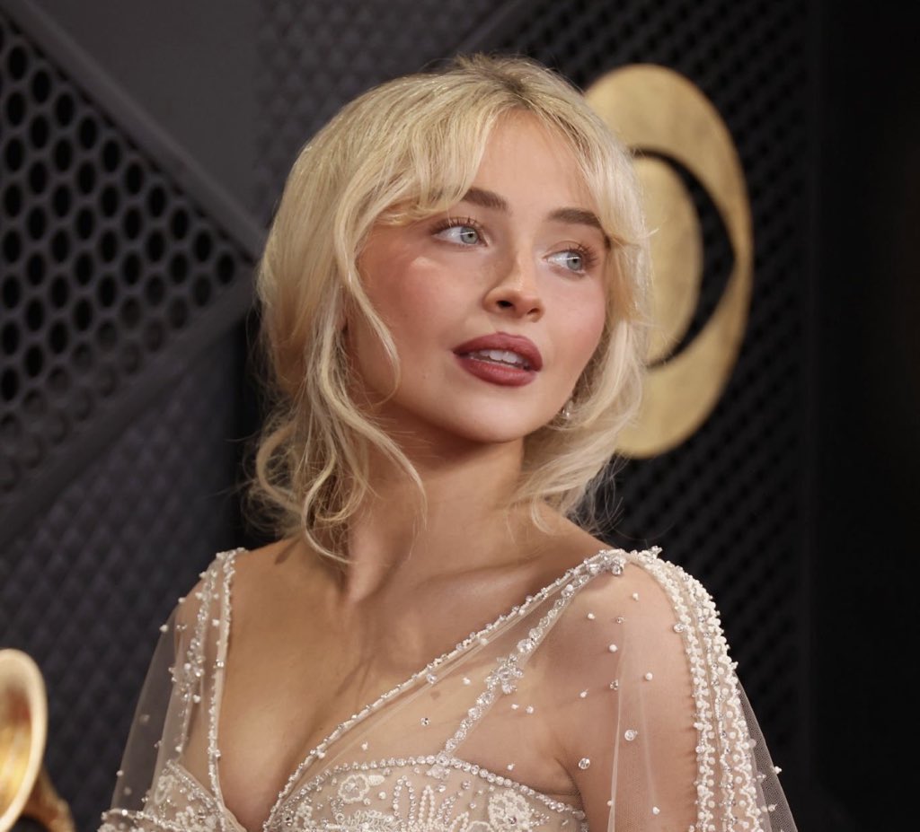 Sabrina Carpenter Charts tweet media